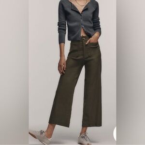 Anthropologie Maeve The Colette
Crop Wide Leg Pants in Dried Fern Size 31 EUC